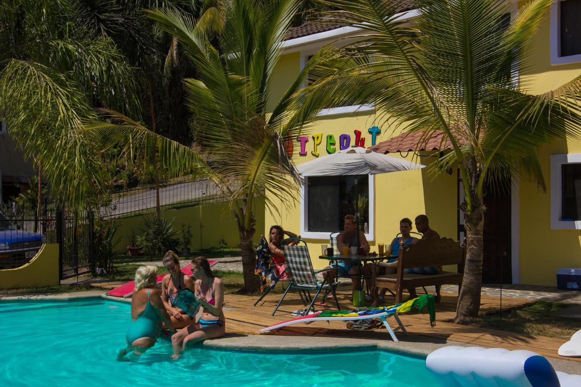 Wipeout Hostel Хако Экстерьер фото